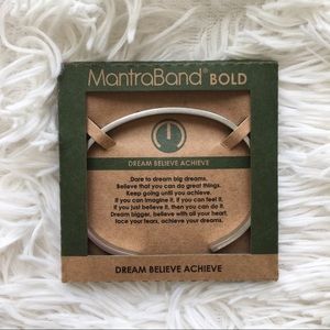 Mantra Band - Bold